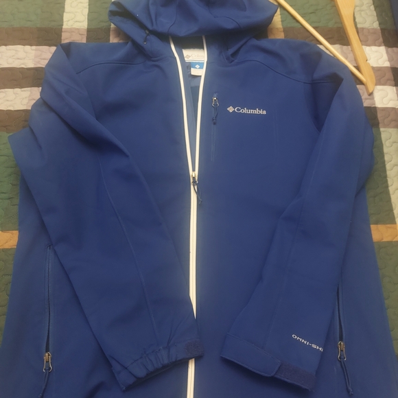 Columbia Blue Performance Jacket - Picture 1 of 5